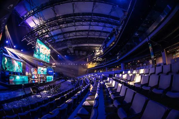 密集防守与 密集防守与